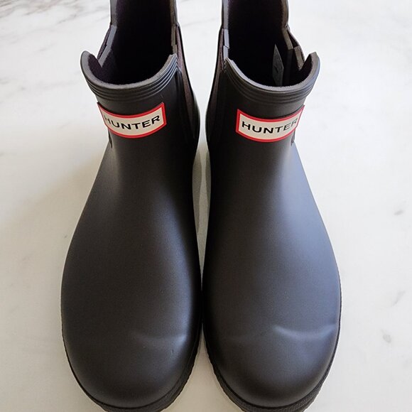 Hunter Women’s Original Chelsea Rain Boots – Classic & Weather-Ready ☔👢 - Picture 5 of 11